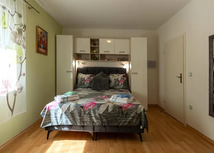 Apartment Lucija By Guide *