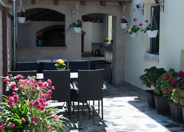 Apartment Lucija By Guide Crikvenica